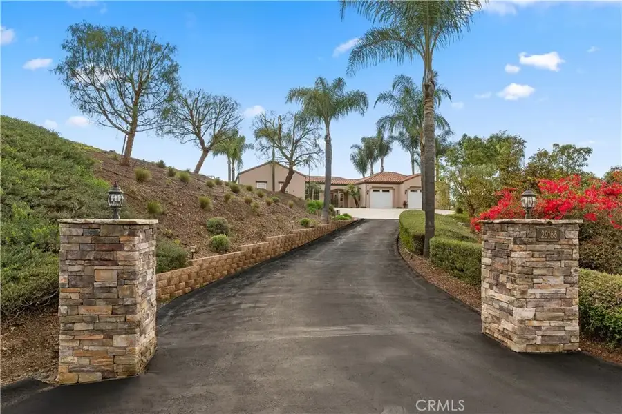 29165 Ridgeline Court, Temecula, CA 92590 - Image #3
