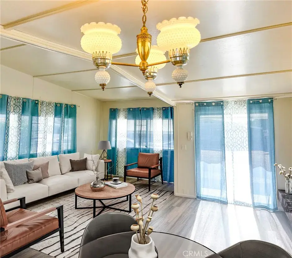 914 W Johnston, Hemet, CA 92543 - Image #1