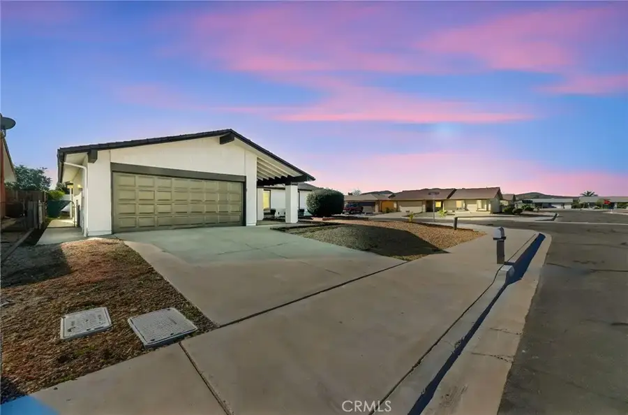 27797 Foxfire, Menifee, CA 92586 - Image #2