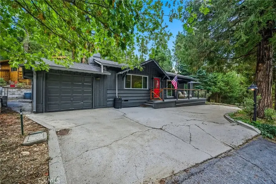 25106 Rim Rock Rd, Idyllwild, CA 92549 - Image #2