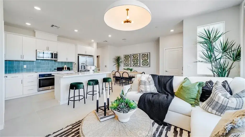 2607 Cloudview Privado, Ontario, CA 91761 - Image #1