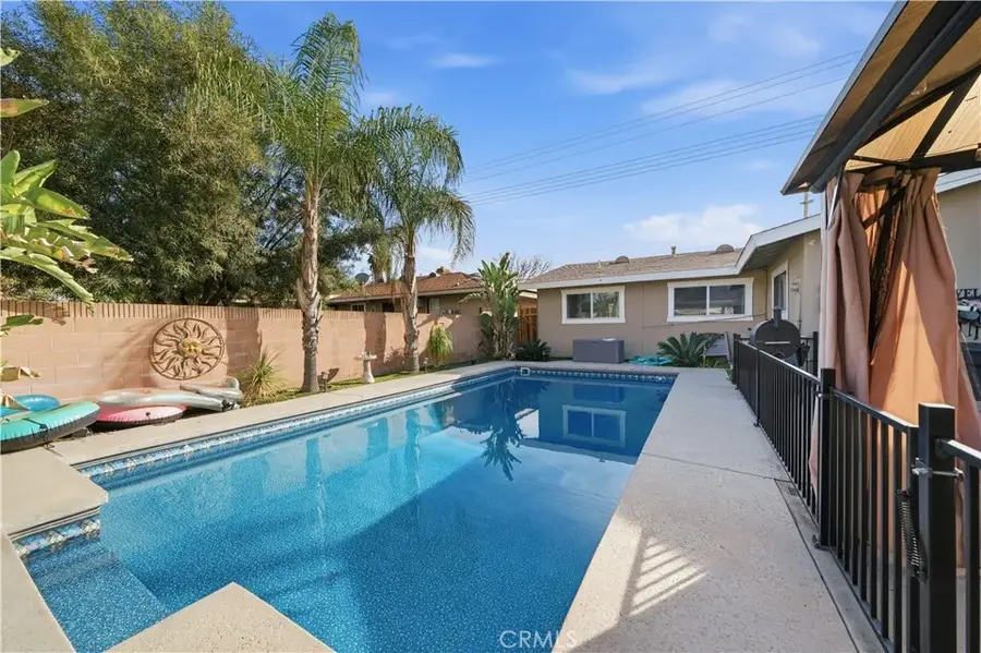 42080 Mayberry, Hemet, CA 92544 - Image #2