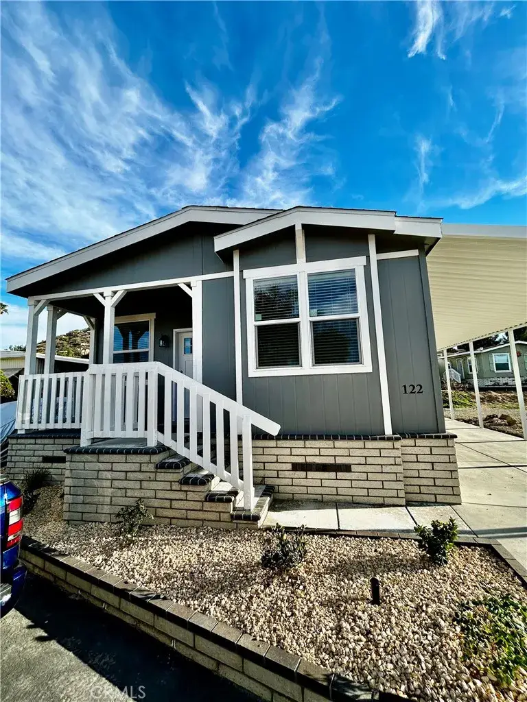 1536 S State #122, Hemet, CA 92543 - Image #2