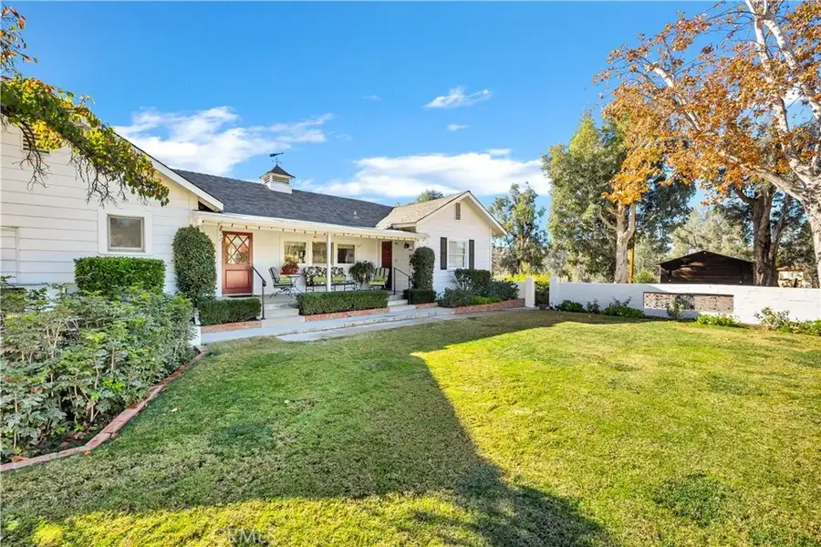 27454 Hemet, Hemet, CA 92544 - #3