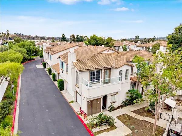 293 Reef Point Way #6, Oceanside, CA 92058