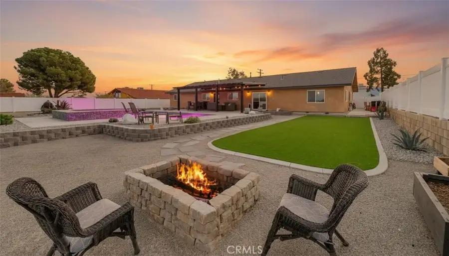 17528 Danbury, Hesperia, CA 92345 - Image #2