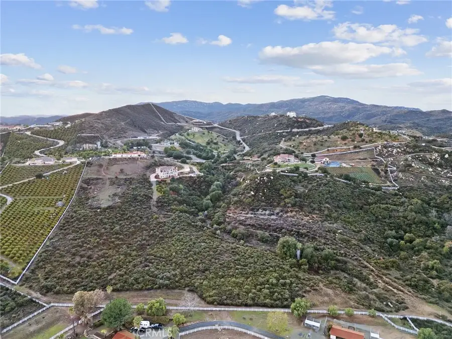 21903 Los Robles, Murrieta, CA 92562 - Image #2