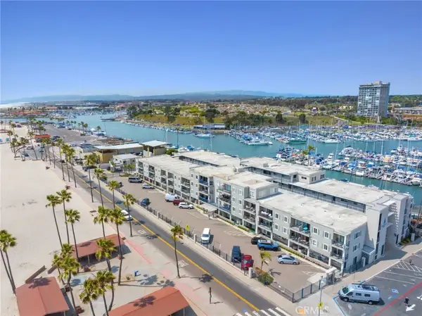 1202 N Pacific #205A, Oceanside, CA 92054