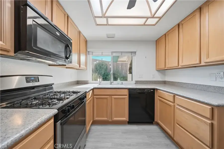 42230 Cosmic, Temecula, CA 92592 - Image #2