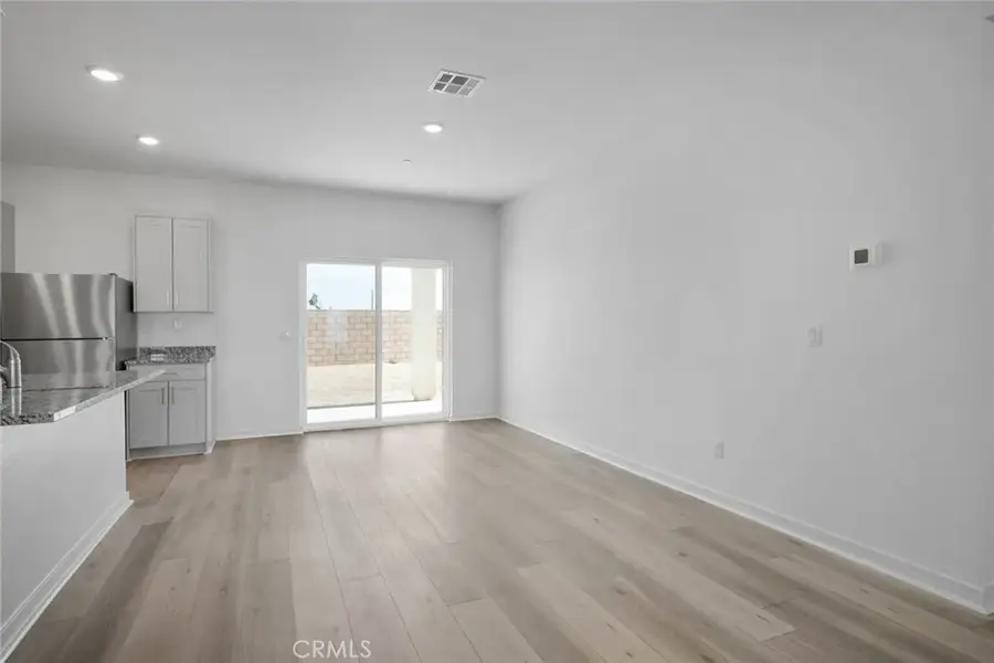 11299 Lancer, Victorville, CA 92392 - Image #3