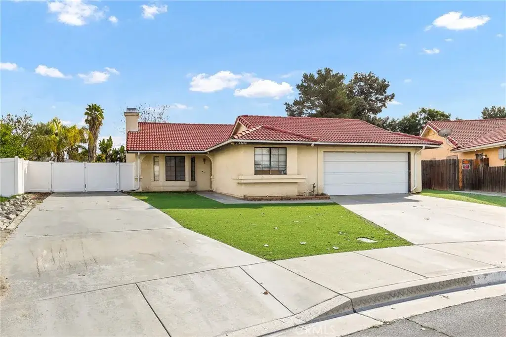 25420 Stephvon, Hemet, CA 92544 - Image #1