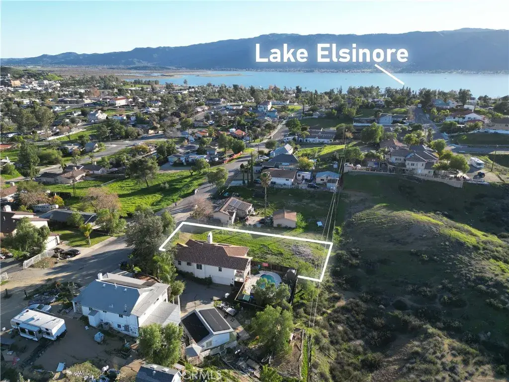 415 N Scrivener, Lake Elsinore, CA 92530 - Image #1