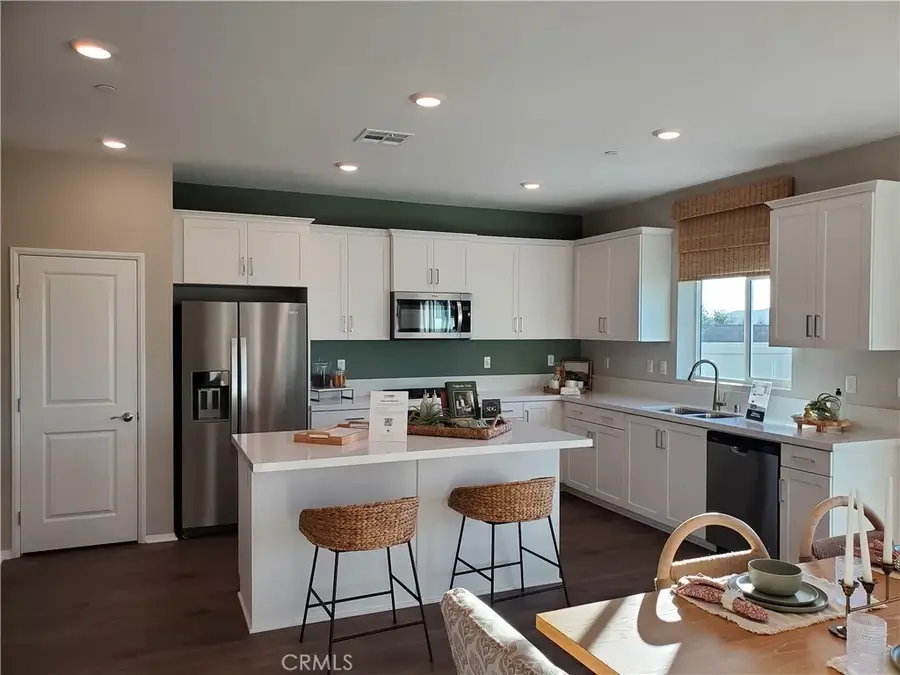 31168 Peach Leaf Drive, Winchester, CA 92596 - Image #3