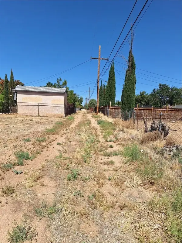 0 Cajon, Hesperia, CA 92345