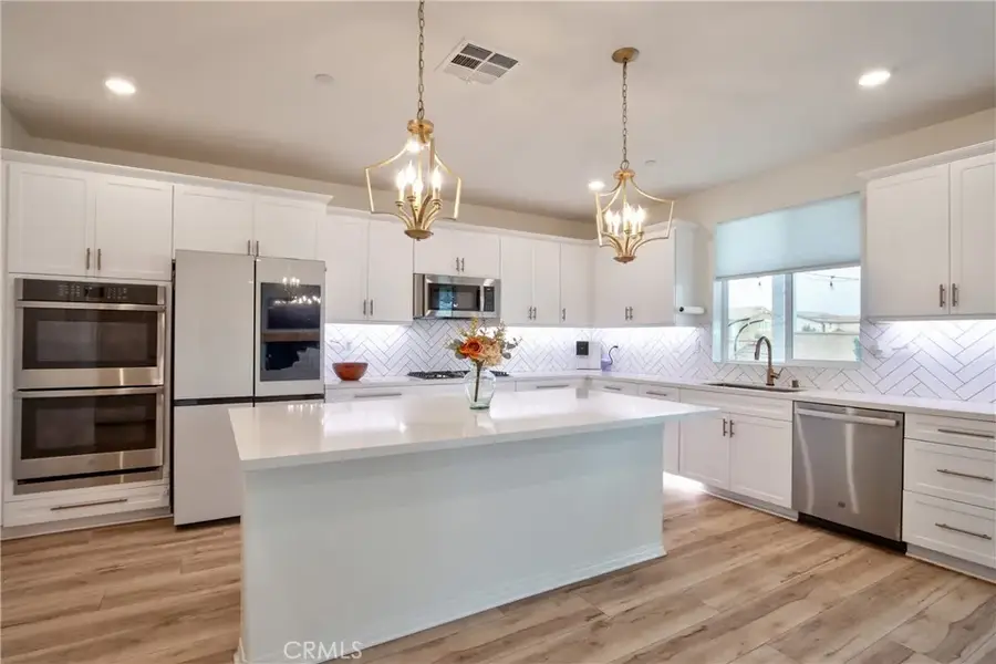 33063 Table Rock Drive, Winchester, CA 92596 - #3