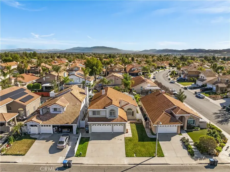 40705 Mountain Pride Drive, Murrieta, CA 92562 - #2