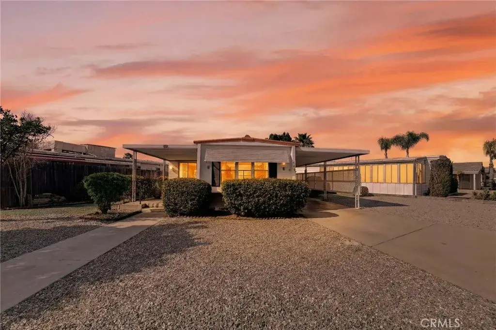 893 S Palm, Hemet, CA 92543 - #1