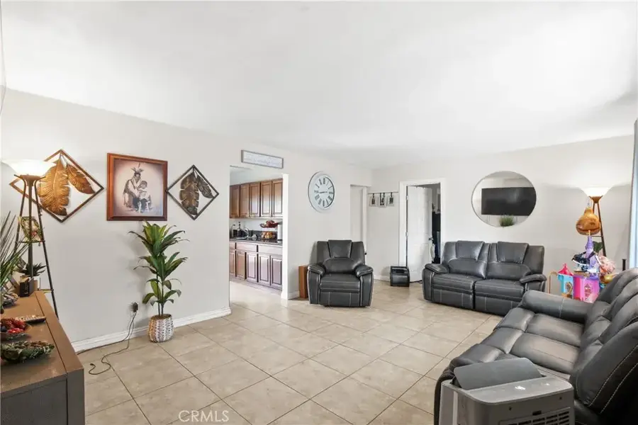 563 W Main, San Jacinto, CA 92583 - #3