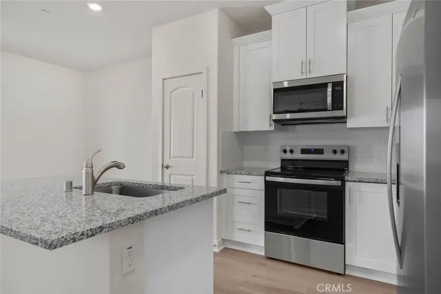 14792 Desert Lily Court, Apple Valley, CA 92307 - #3