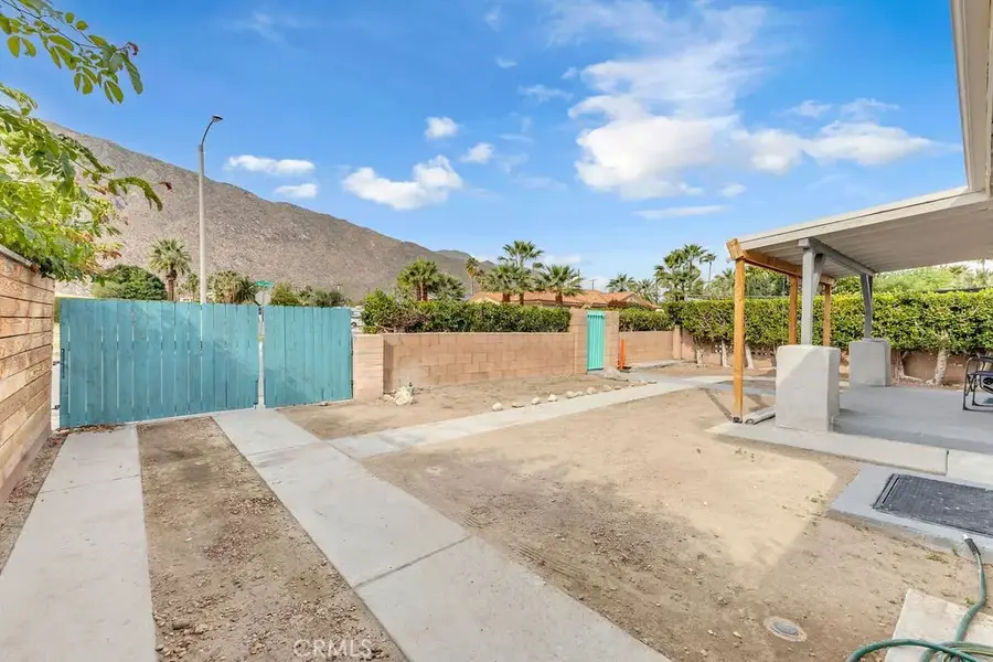 640 S Calle Palo Fierro, Palm Springs, CA 92264 - #3