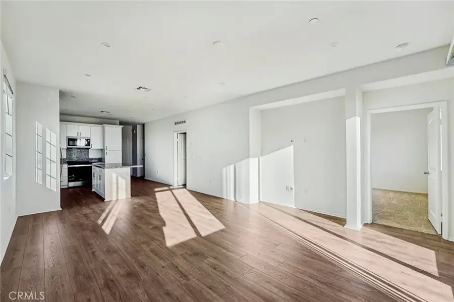 15378 Tomahawk Street, Victorville, CA 92394 - Image #3