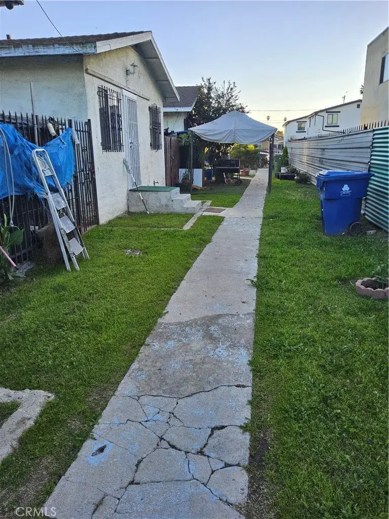 837 W 65th, Los Angeles, CA 90044 - #3