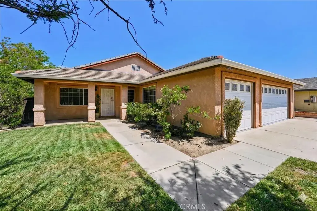 25012 Steiner, Hemet, CA 92544 - #1