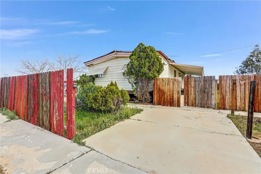 20695 Dale Evans Pkwy, Apple Valley, CA 92307 - #2