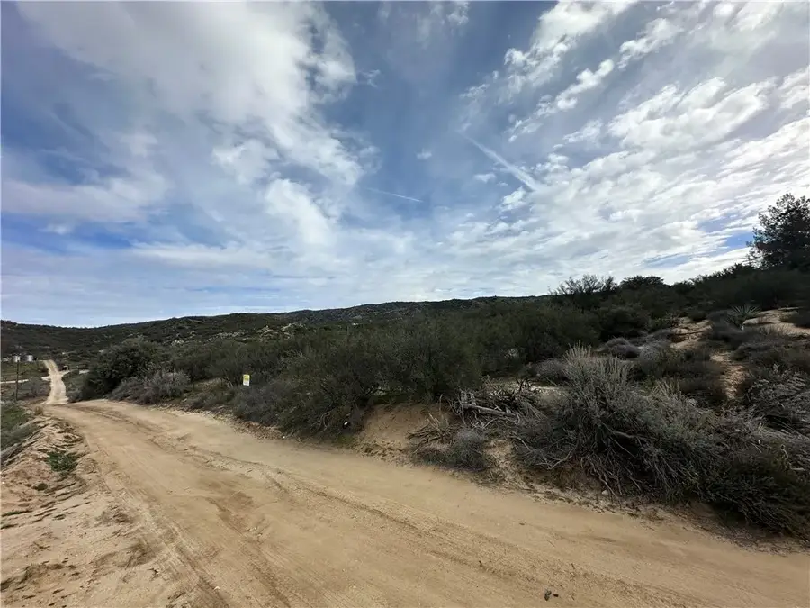 41670 Jay Dee, Anza, CA 92539 - #3