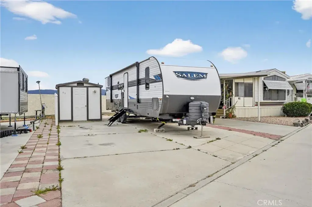 1295 S Cawston Ave, Hemet, CA 92545 - #1