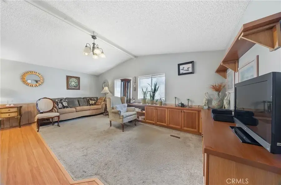 575 S Lyon #110, Hemet, CA 92543 - #3