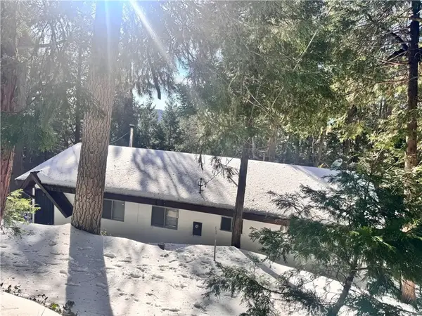 25286 North, Twin Peaks, CA 92391