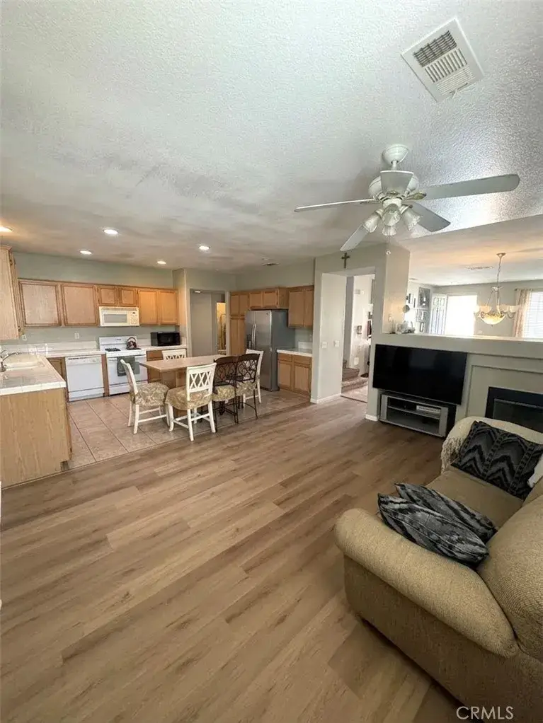 643 Canyon Crest, Beaumont, CA 92223 - #3