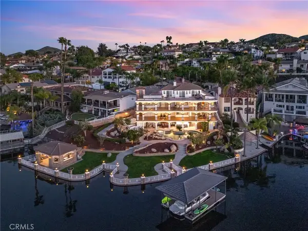 22250 Village Way, Canyon Lake, CA 92587