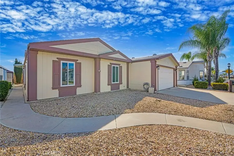 1250 N Kirby, Hemet, CA 92546 - #3