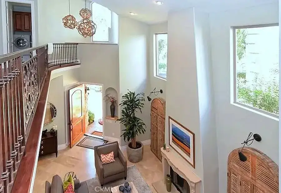 3200 Elm Avenue, Manhattan Beach, CA 90266 - #3