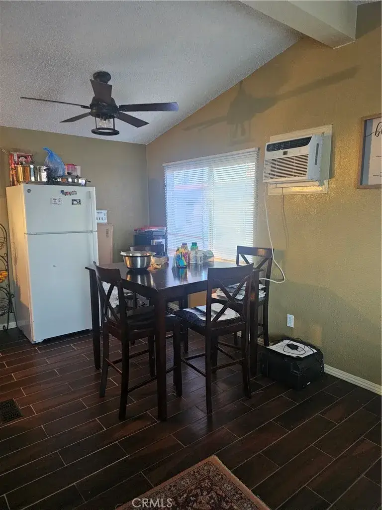 530 Devonshire West #4, Hemet, CA 92543 - #1