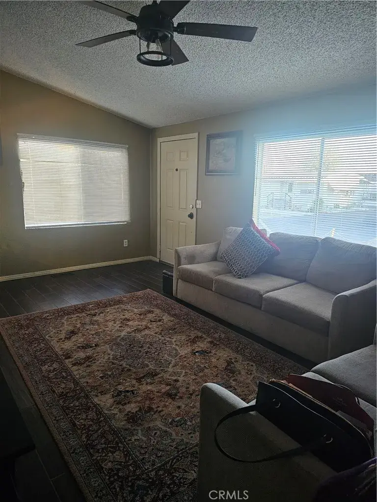 530 Devonshire West #4, Hemet, CA 92543 - #3