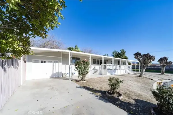 1400 E Menlo #49, Hemet, CA 92544