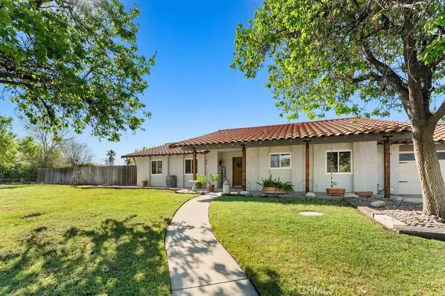 1581 Hackney Street, Hemet, CA 92543 - #2