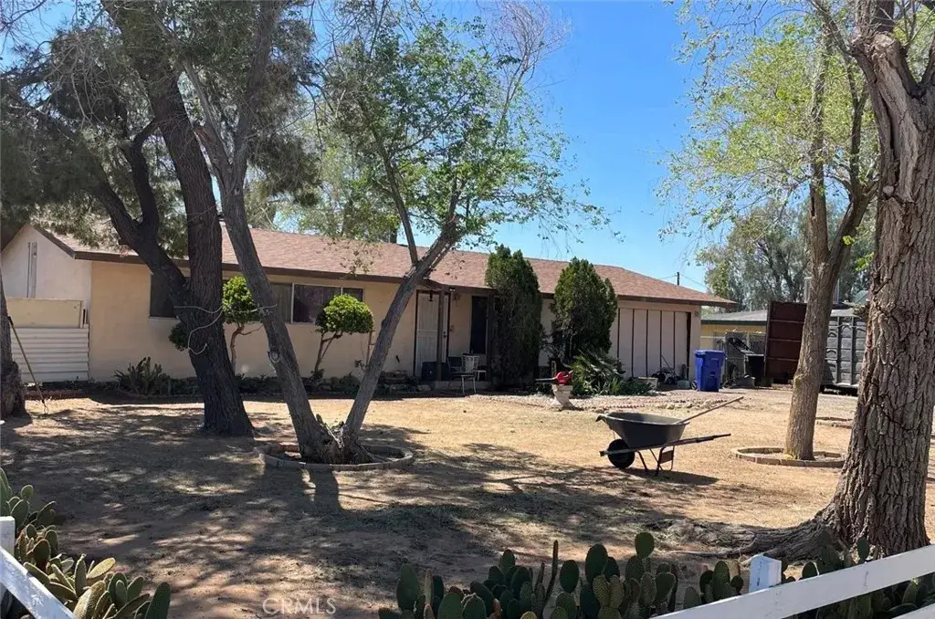 21975 Mohican, Apple Valley, CA 92307 - #1