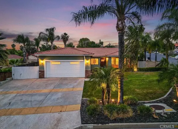 22860 Mariner Drive, Canyon Lake, CA 92587