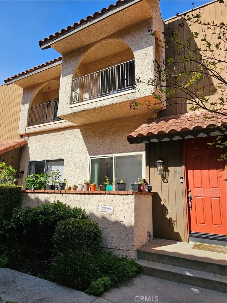1711 Grismer Avenue #52, Burbank, CA 91504 - #3