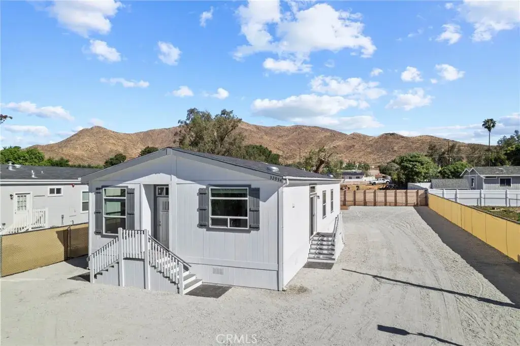 32934 9th St, Winchester, CA 92596 - #1
