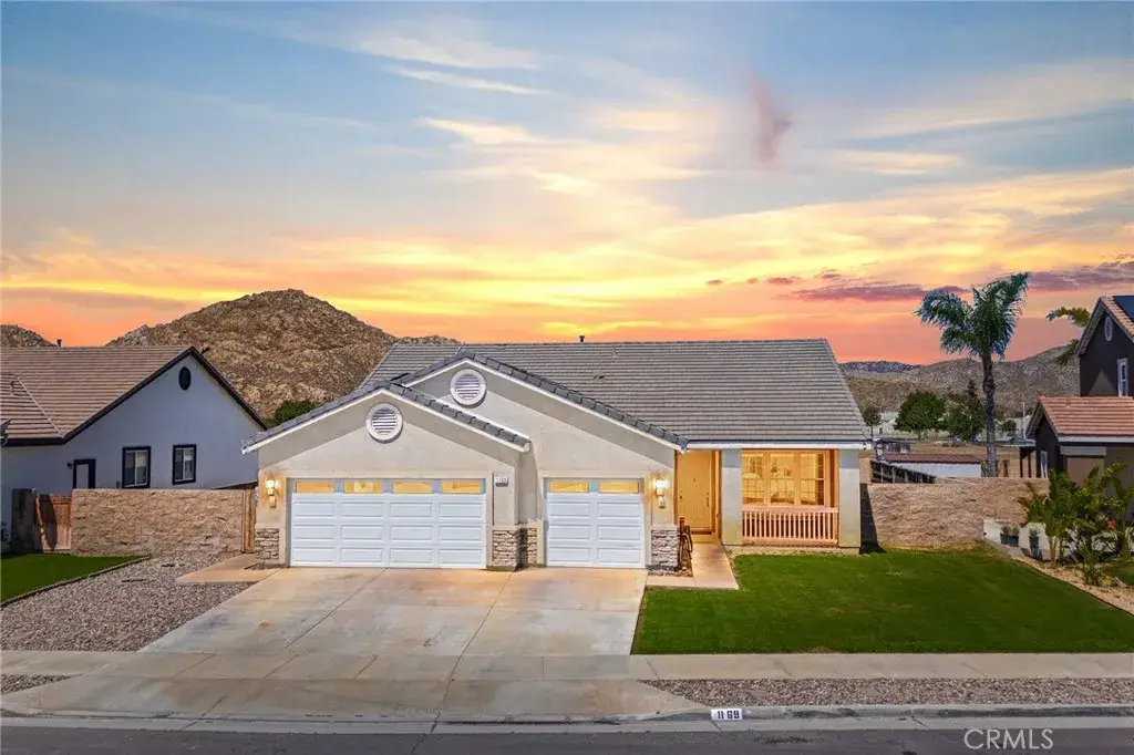 1169 Broadway, Hemet, CA 92545 - #1