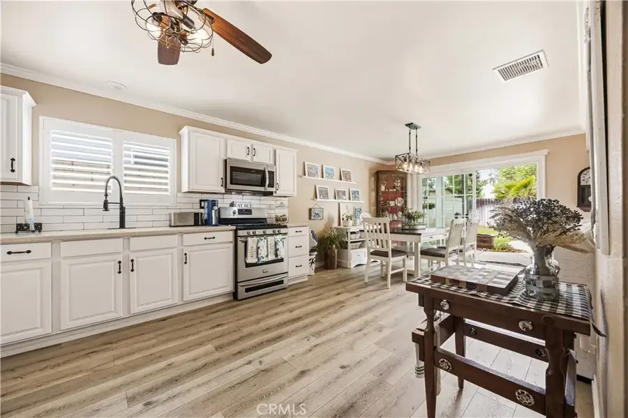 1040 Sapphire Lane, Corona, CA 92882 - #3