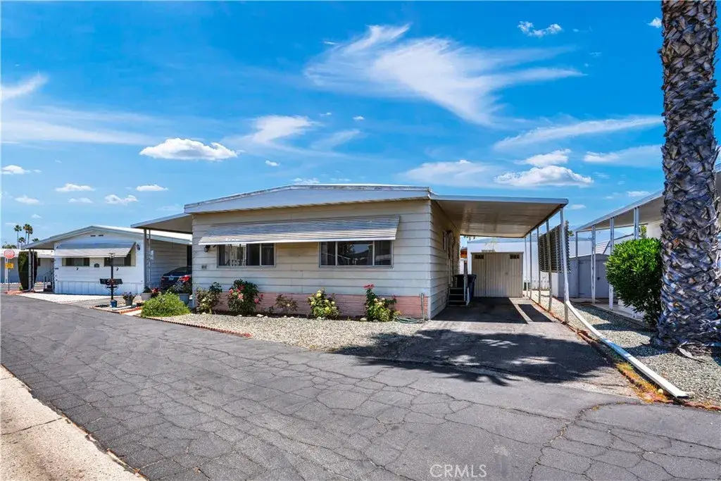 332 N Lyon #68, Hemet, CA 92543 - #1
