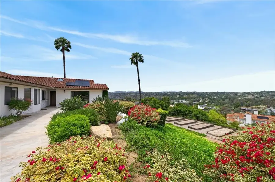 2466 Haas, Escondido, CA 92025 - #2