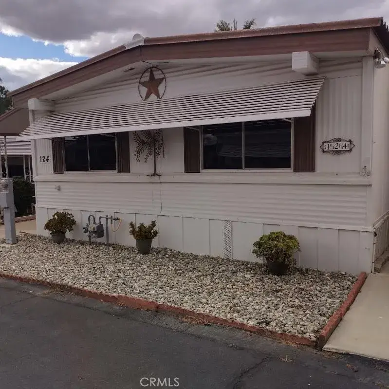 725 Thornton, Hemet, CA 92543 - #1
