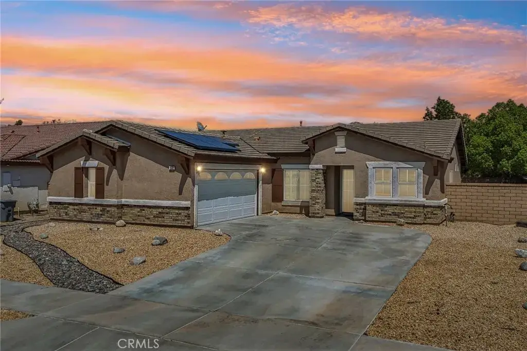 988 Roxanne, Hemet, CA 92543 - #1